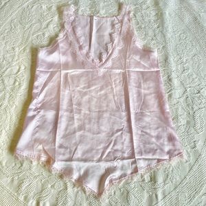 NWOT Pastel Pink Lace Camisole / Nightie 🌙